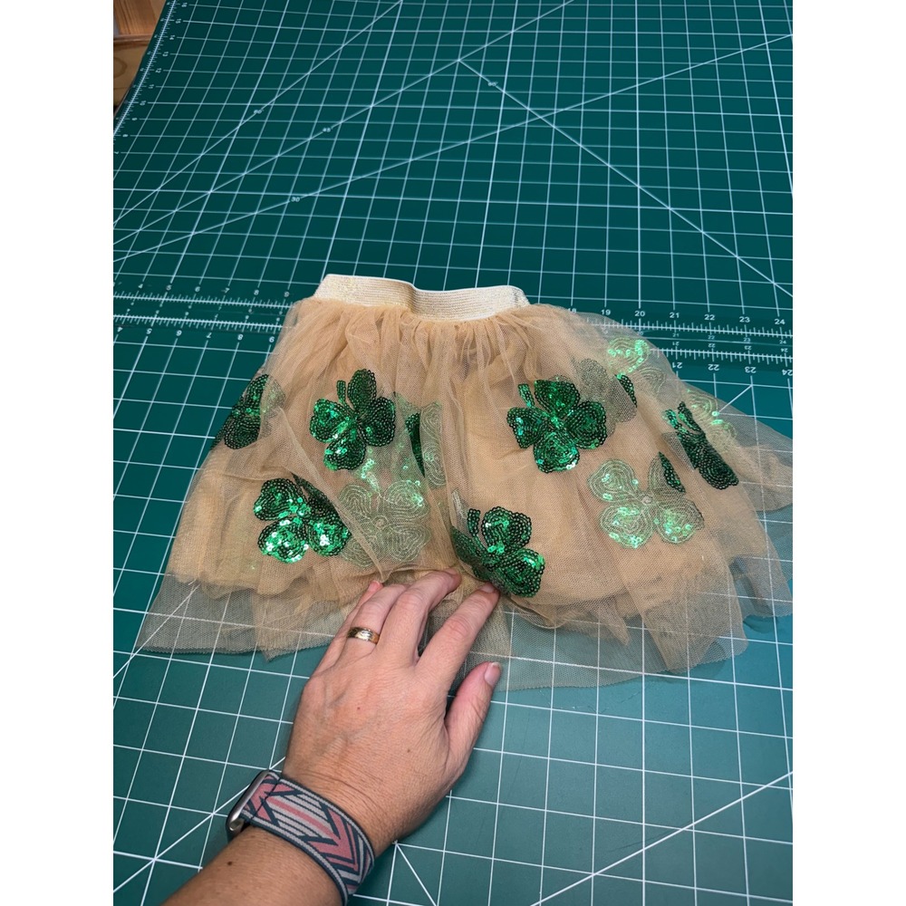 Sparkle Sisters Girls St Patricks Day Sequin Shamrock Tulle Tutu Skirt Tan Green